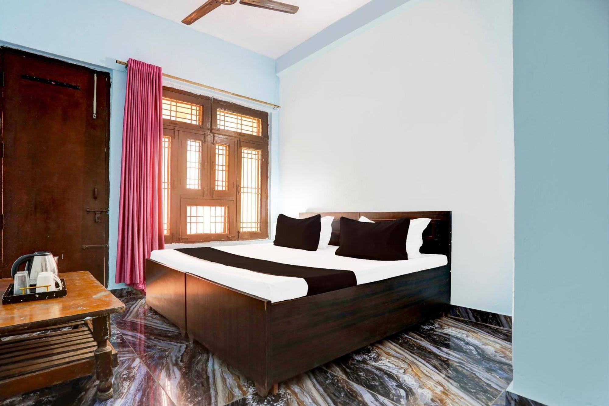 Spot On New Diamond Guest House Rudrapur Zewnętrze zdjęcie
